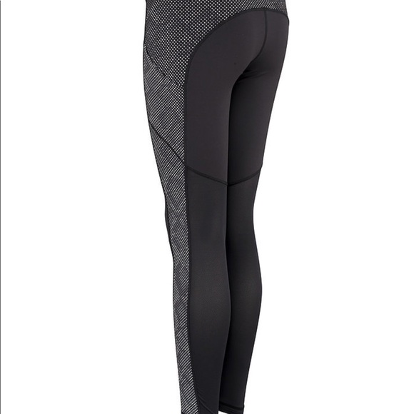 Reflective snakeskin lululemon leggings! - Picture 2 of 5
